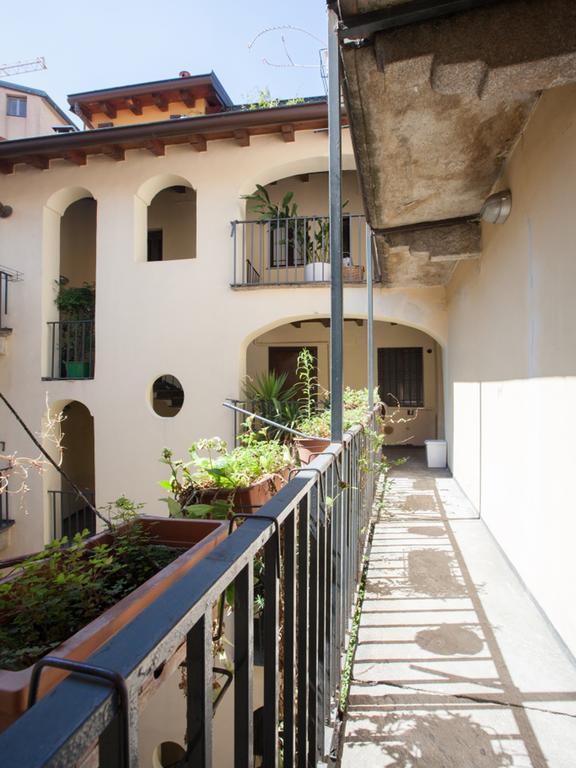 Italianway-Ponte Vetero Lägenhet Milano Exteriör bild
